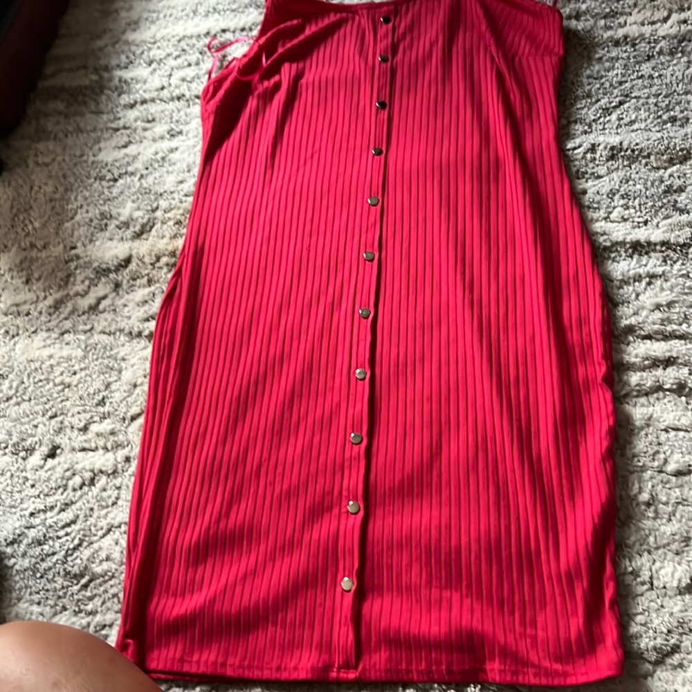 Pink, body con, midi dress. Fitted and good material